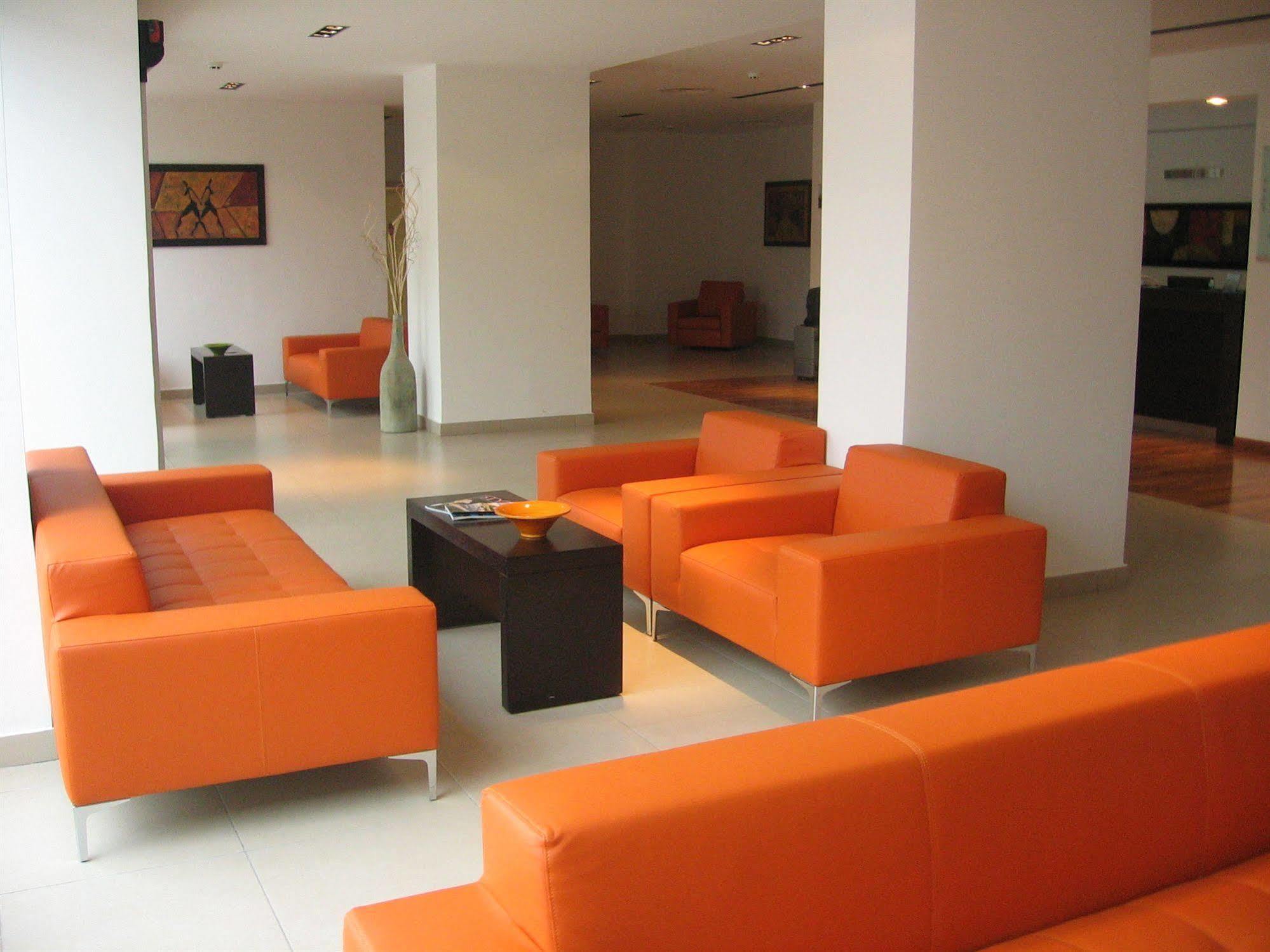 Garden Hotel Latina Extérieur photo